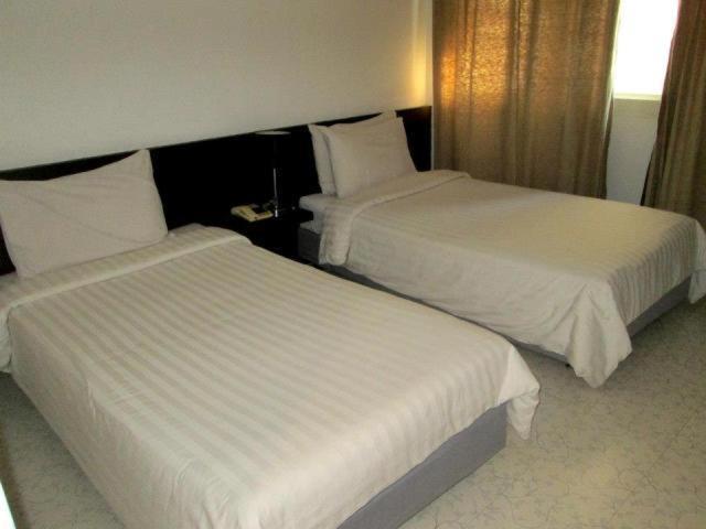 The Ratchathani Hotel Ubon Ratchathani Zewnętrze zdjęcie